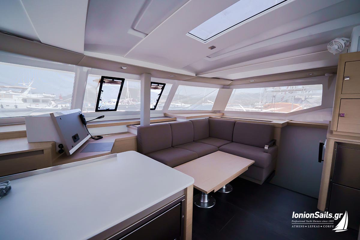 ionionsails.com - charter Fountaine Pajot Astrea 42, Inoe, catamaran