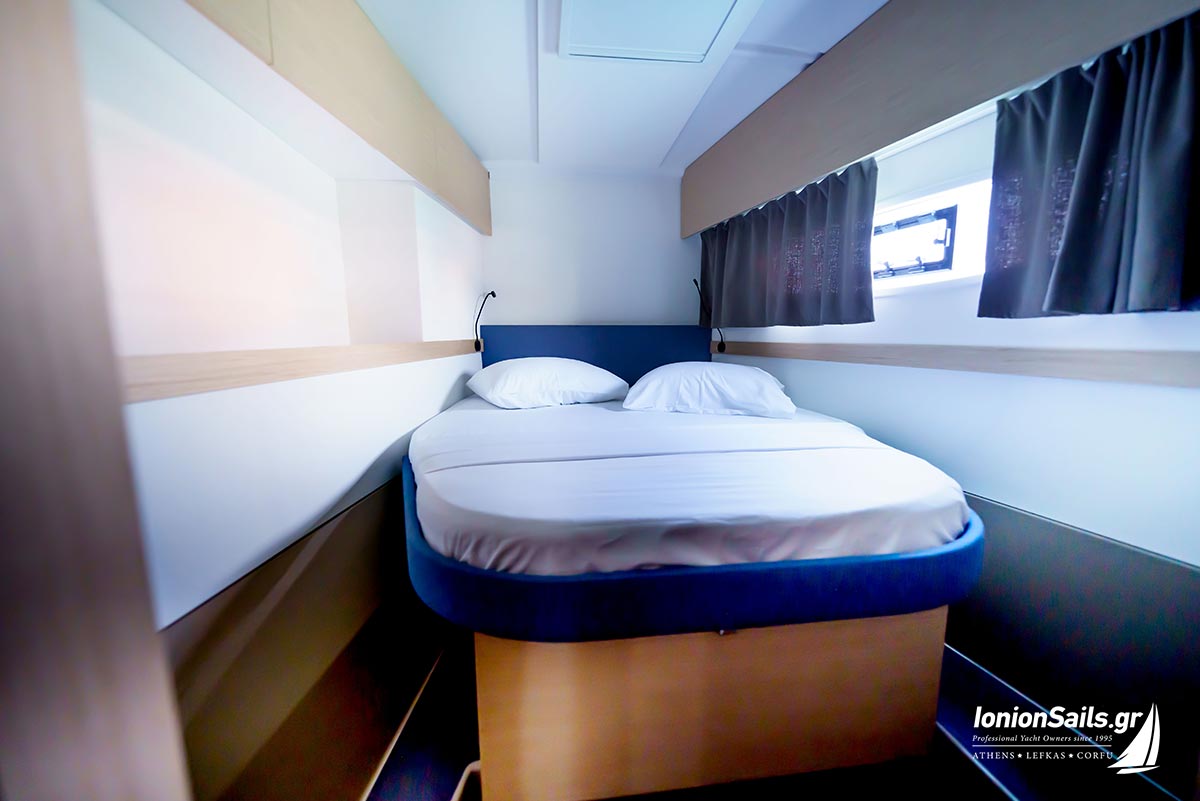 ionionsails.com - charter Fountaine Pajot Astrea 42, Inoe, catamaran