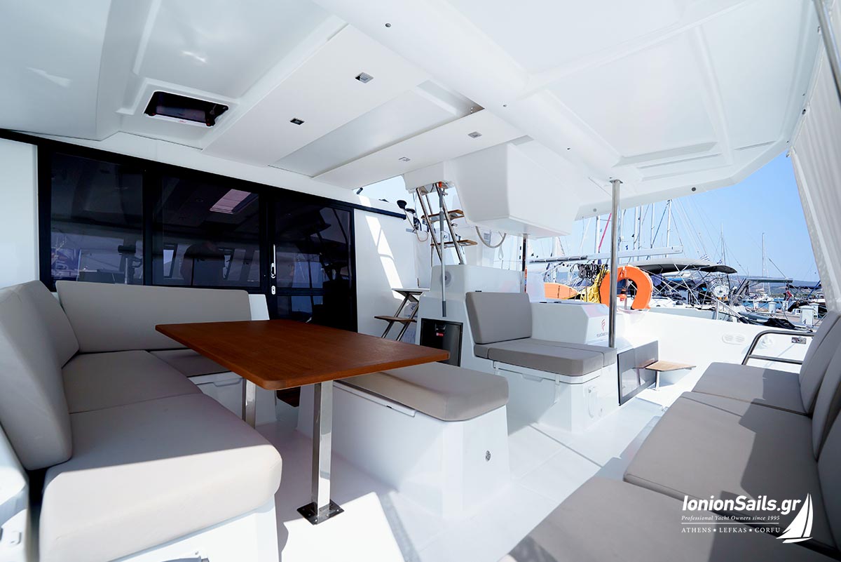 ionionsails.com - charter Fountaine Pajot Astrea 42, Inoe, catamaran