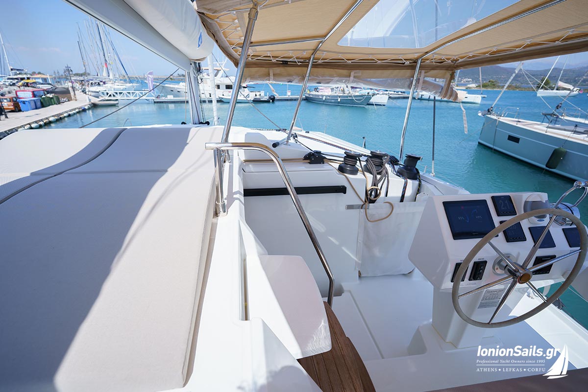ionionsails.com - charter Fountaine Pajot Astrea 42, Inoe, catamaran