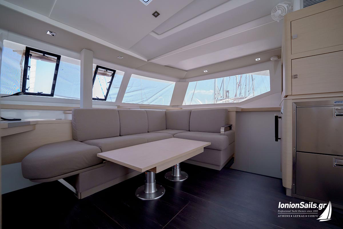 ionionsails.com - charter Fountaine Pajot Astrea 42, Inoe, catamaran