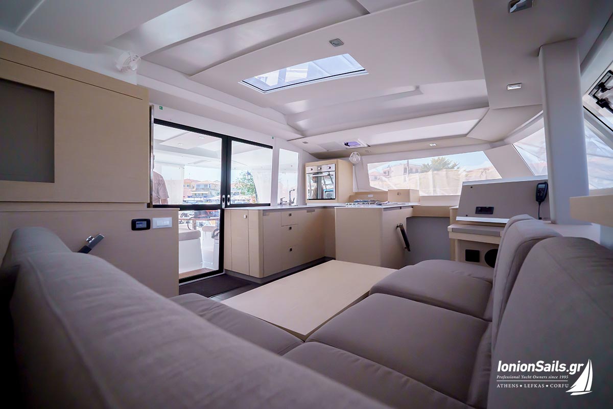 ionionsails.com - charter Fountaine Pajot Astrea 42, Inoe, catamaran