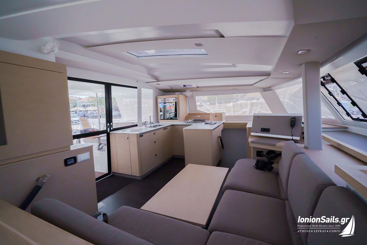 ionionsails.com - charter Fountaine Pajot Astrea 42, Inoe, catamaran