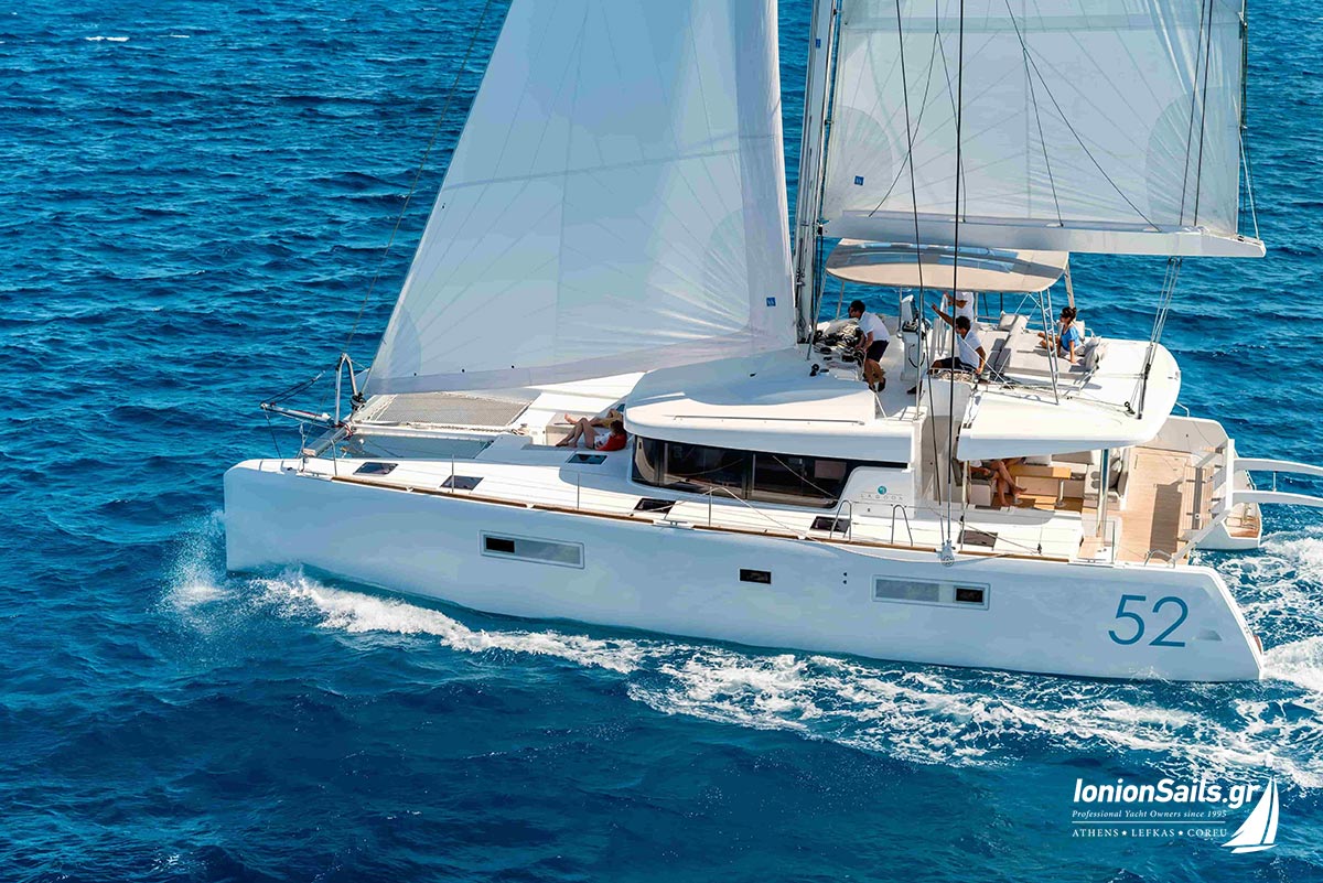 ionionsails.com - charter Lagoon 52F, Saga, catamaran