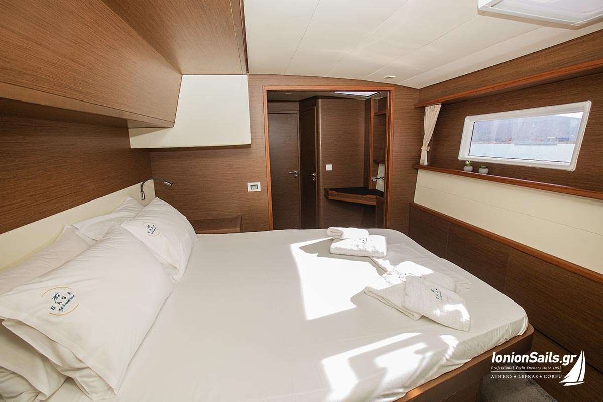 ionionsails.com - charter Lagoon 52F, Saga, catamaran