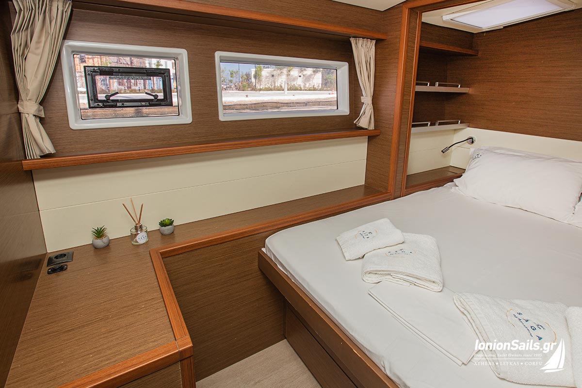 ionionsails.com - charter Lagoon 52F, Saga, catamaran