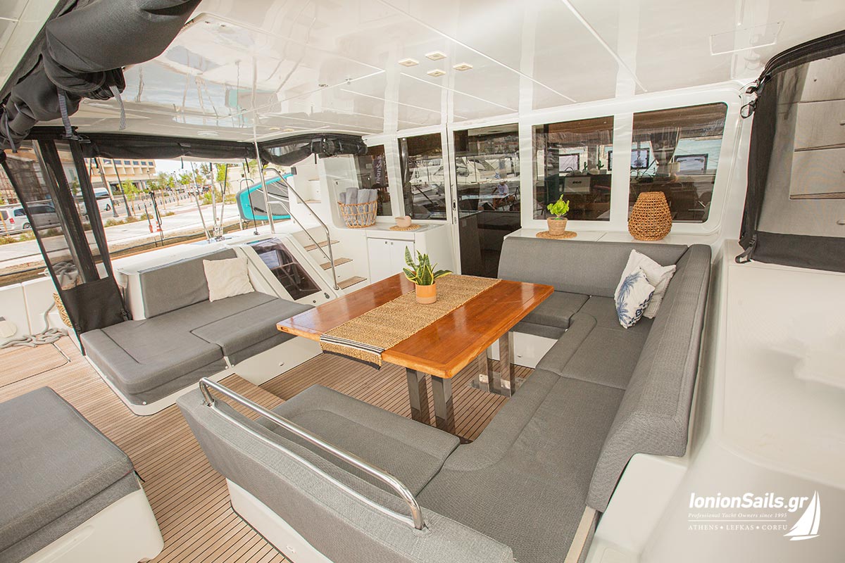 ionionsails.com - charter Lagoon 52F, Saga, catamaran