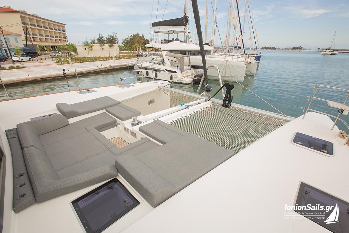 ionionsails.com - charter Lagoon 52F, Saga, catamaran