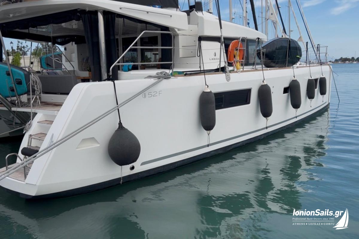 ionionsails.com - charter Lagoon 52F, Saga, catamaran