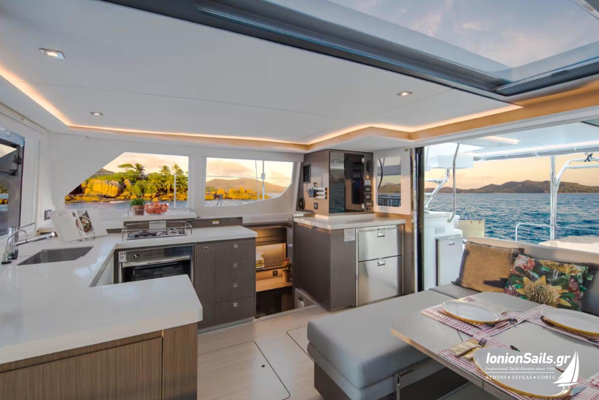 ionionsails.com - charter Leopard 45, Celavie III, catamaran